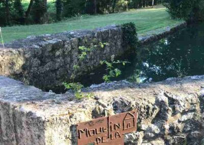 Vue sur le Bief en arrivant au moulin de la Porte