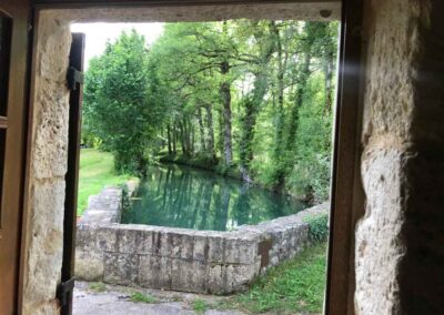 Le bief vu depuis le moulin